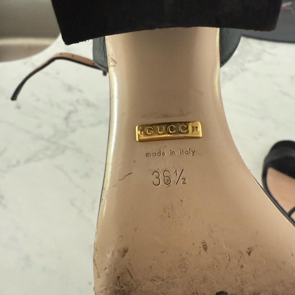 GUCCI Marmont Leather GG Block-Heel Sandals - Picture 9 of 16